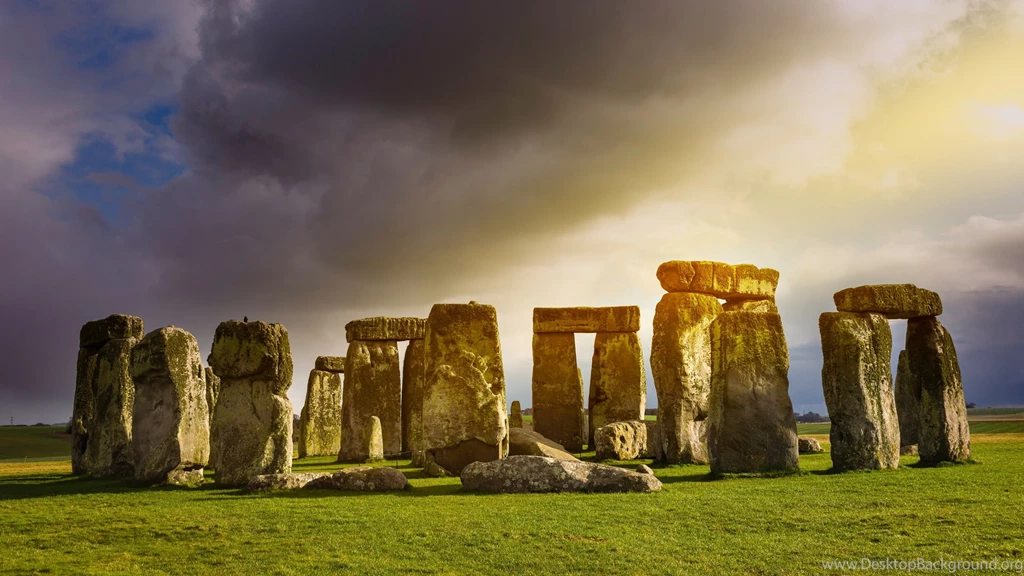 2560x1440 Stonehenge Wallpapers