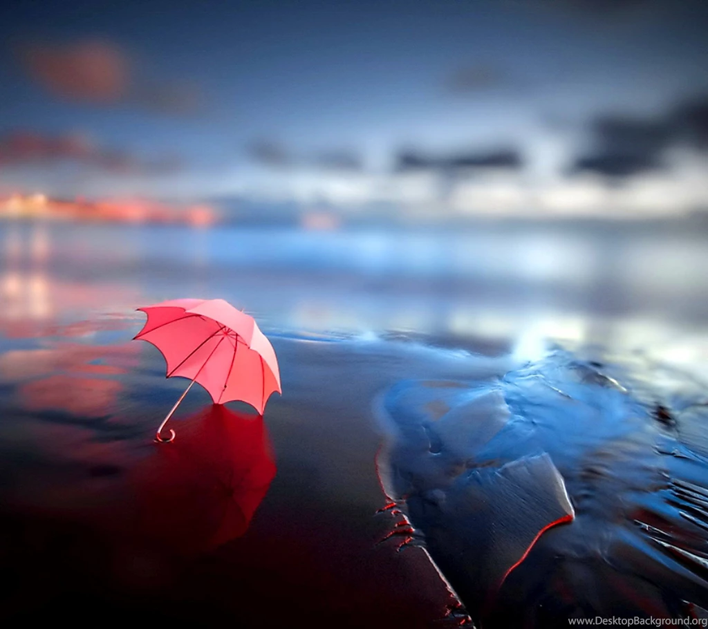 Red Umbrella On Beach Wallpapers For Android