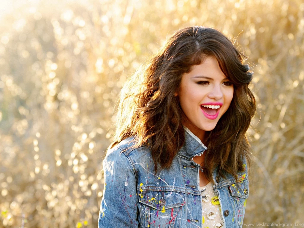 Selena Gomez And Demi Lovato Biography Wallpapers   Free Selena ...