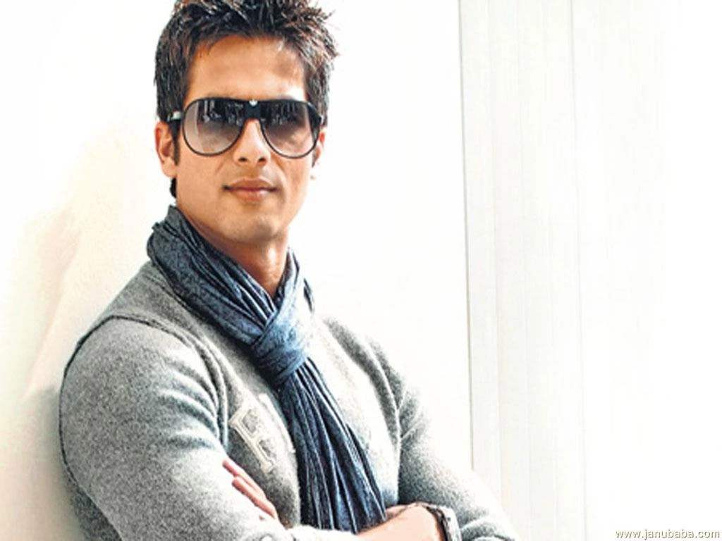 Shahid Kapoor Wallpapers (1024x768) : Janubaba.com