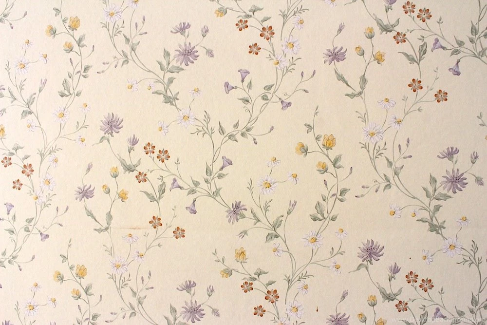 A Study In Wallpapers (or Living In The '50s)