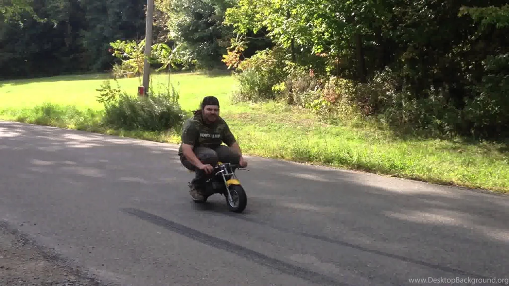 Fat Guy On A Mini Bike!!   YouTube