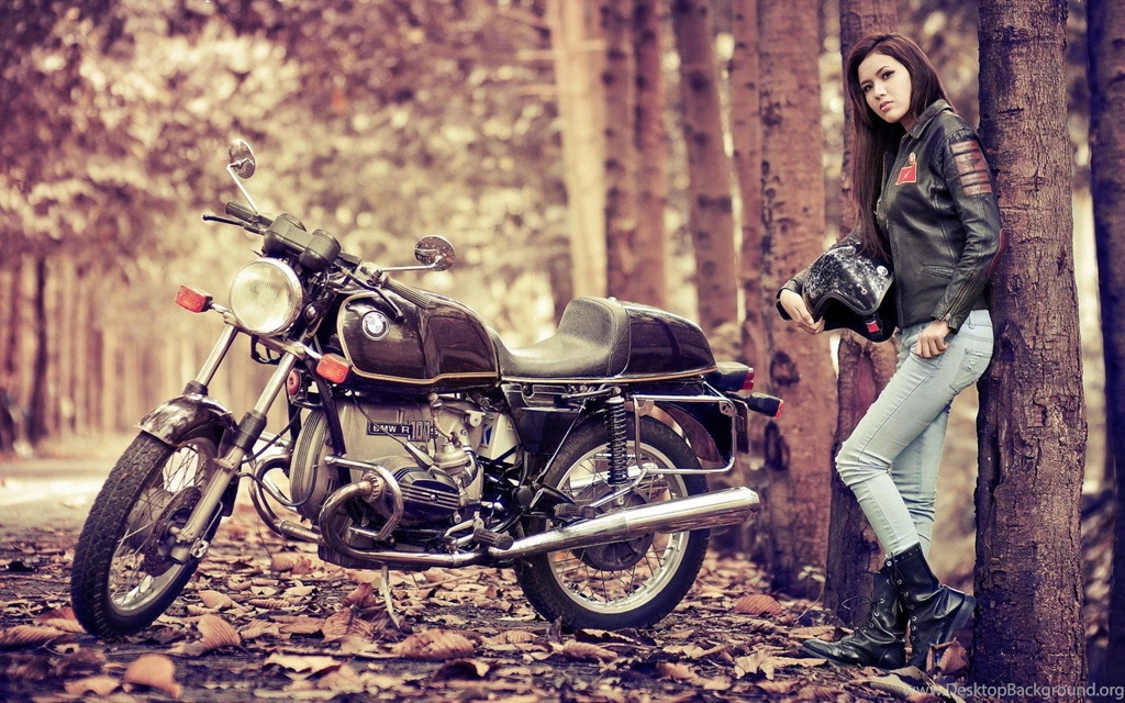 Biker Girl Wallpapers