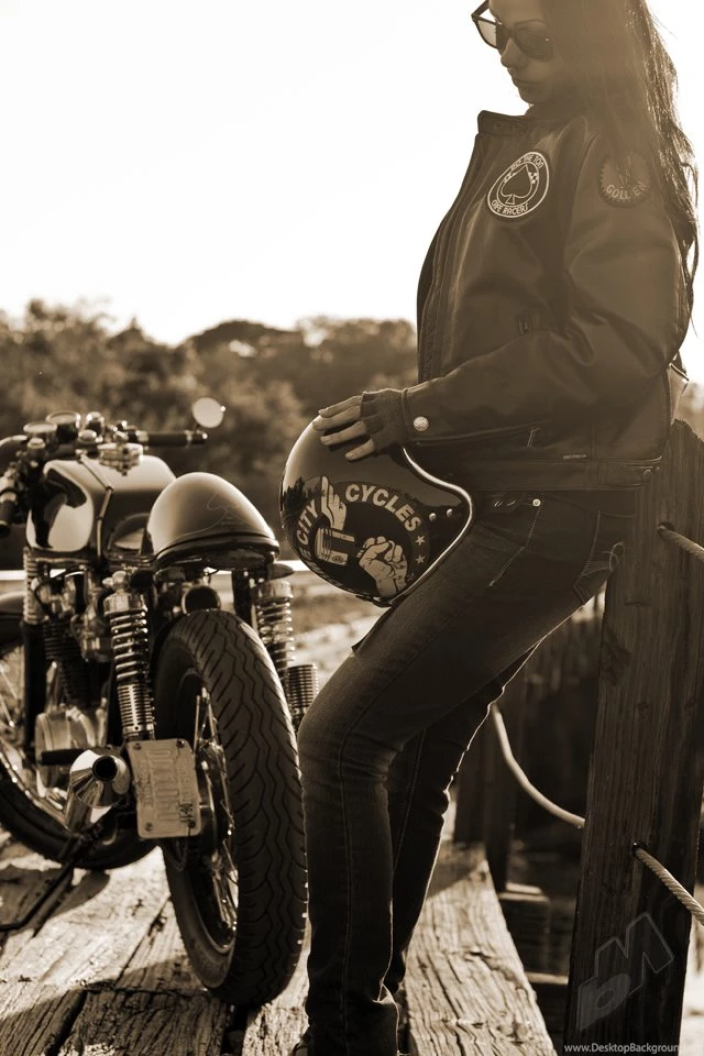 Biker Girl iPhone Wallpapers / IPod Wallpapers HD   Free Download