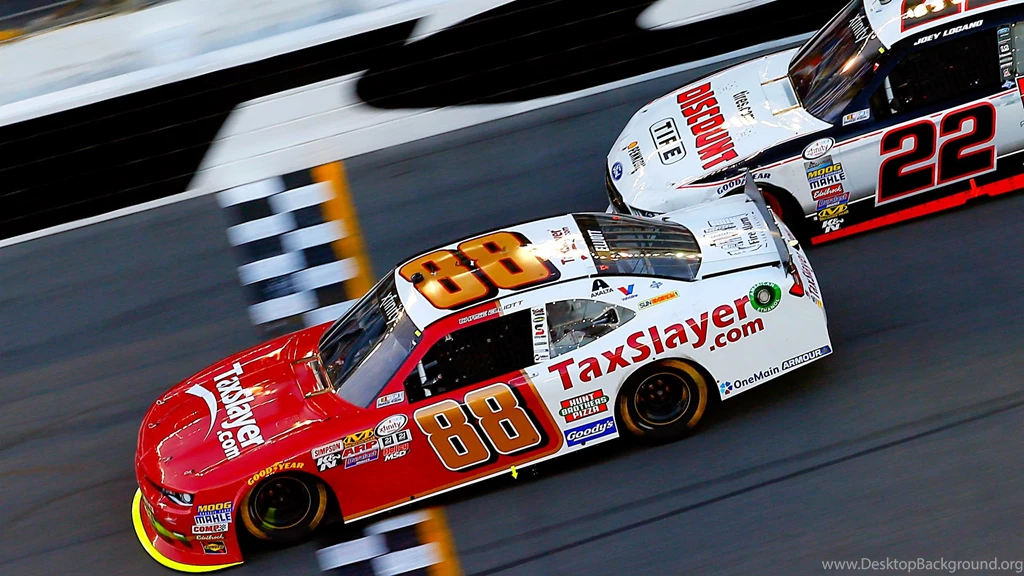 Chase Elliott Holds Off Joey Logano, Wins Daytona's Xfinity Series ...