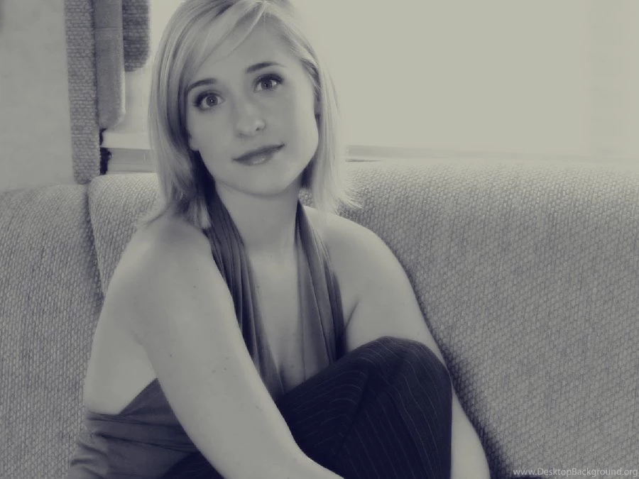 Top Allison Mack Wallpapers 29481 Wallpapers