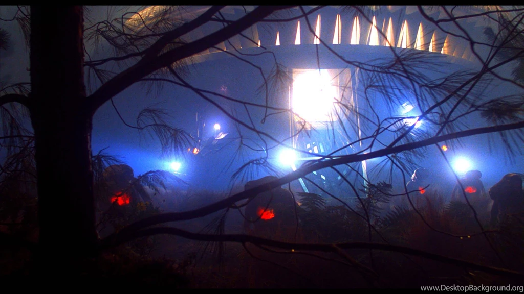 E T THE EXTRA TERRESTRIAL Adventure Family Science Sci fi E t ...