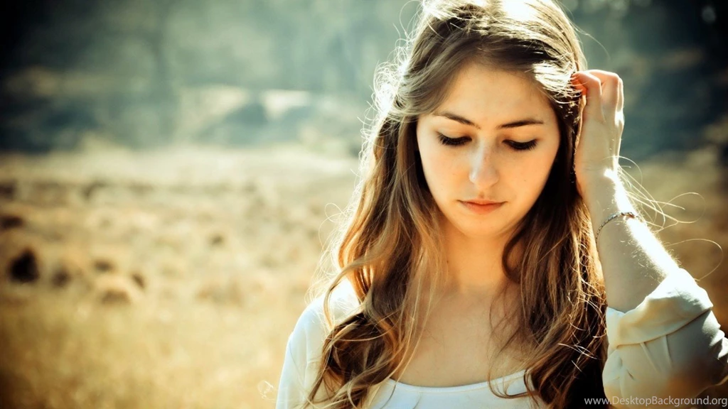 Beautiful Girl Hd Wallpapers Collection (36+)