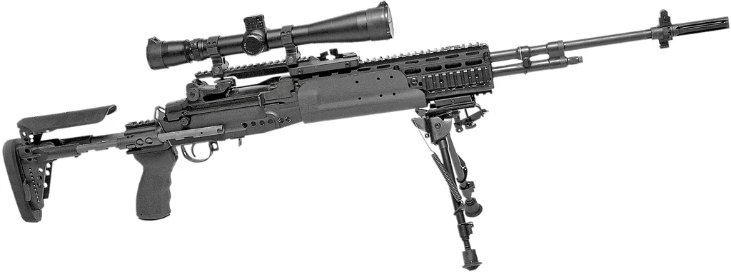 Army Troops Getting Enhanced M14 Rifles Gun Wallpapers