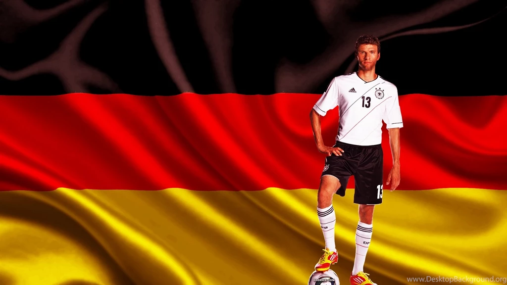 Thomas Muller With German Flag Awesome Hd Cool Wallpapers For ...