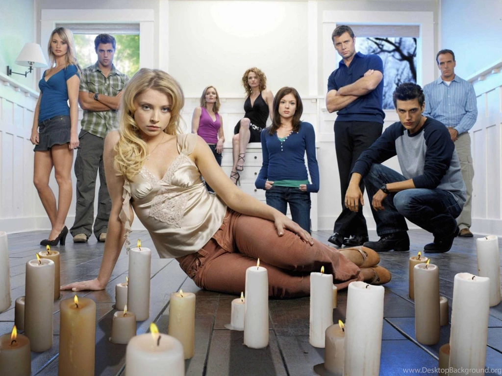 Elisabeth Harnois Wallpapers