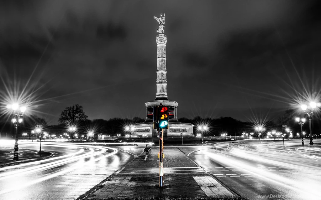 Monochrome Berlin Wallpapers 12952 1920x1200 UMad.com