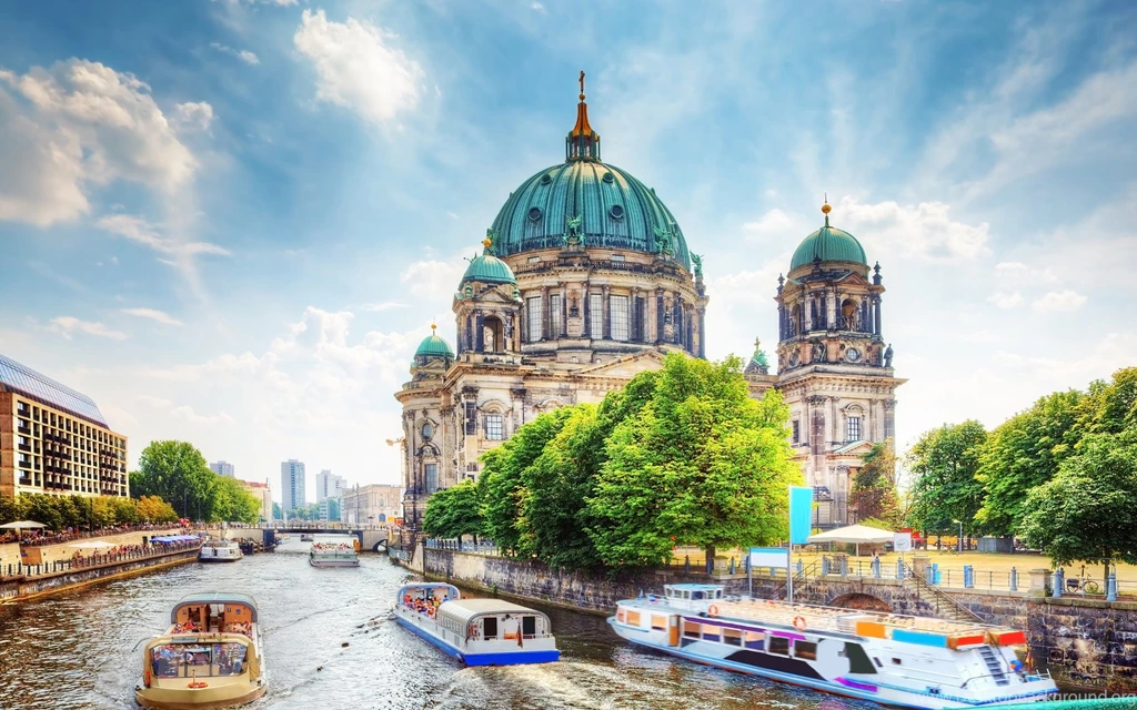 Berlin Germany Cathedral Wallpapers 12957 2560x1600   UMad.com