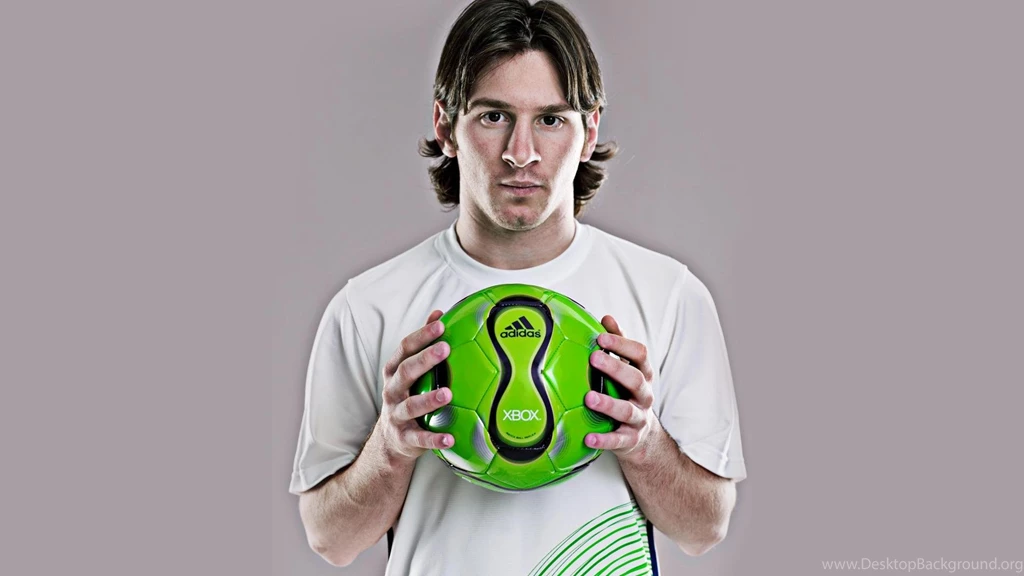 Handsome Footballers Wallpapers