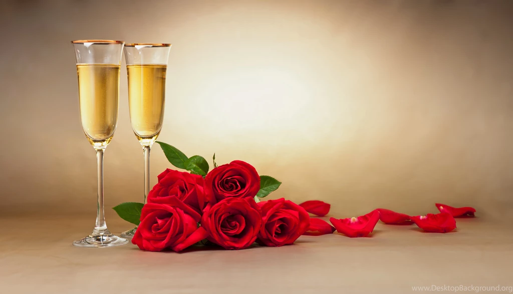 Romantic_Background_with_Roses_and_Champagne.jpg?m=1420977998