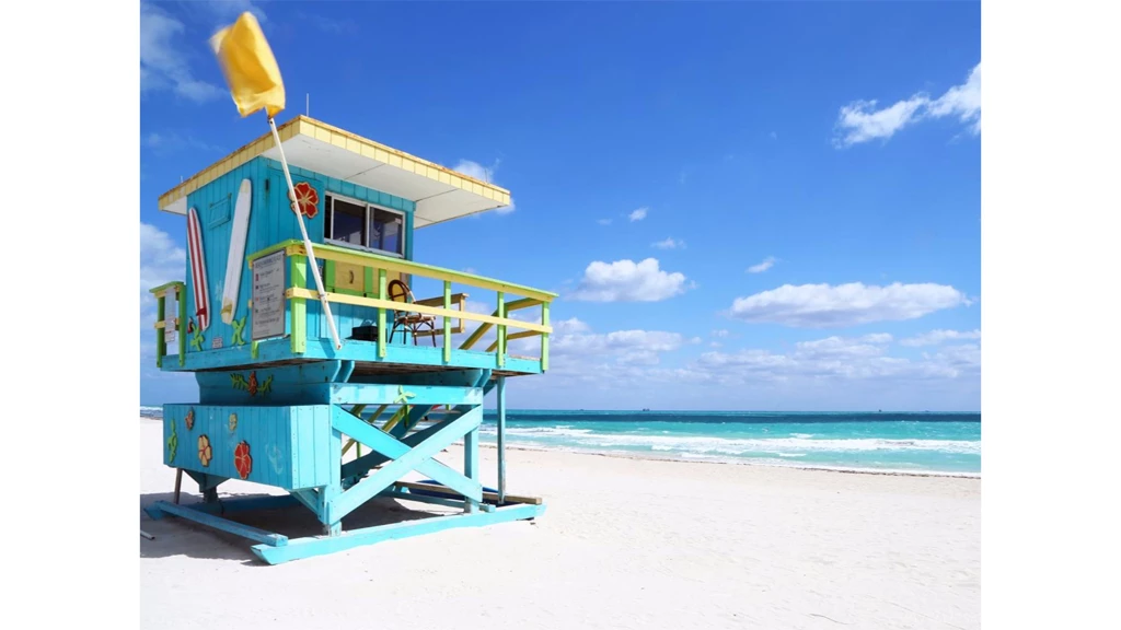 On The Beach Miami Florida 4K Wallpapers