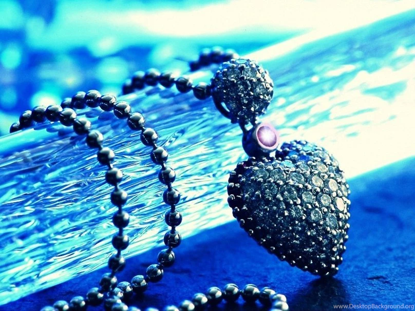 Hearts Love Full HD Desktop