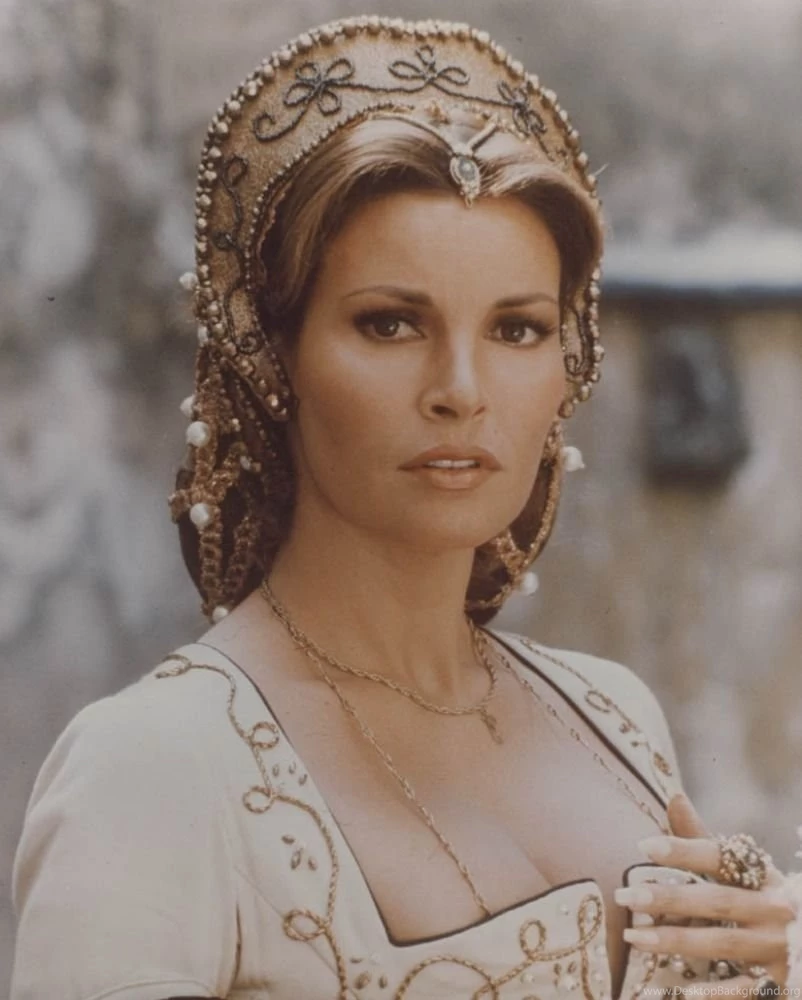 Raquel Welch Wallpapers