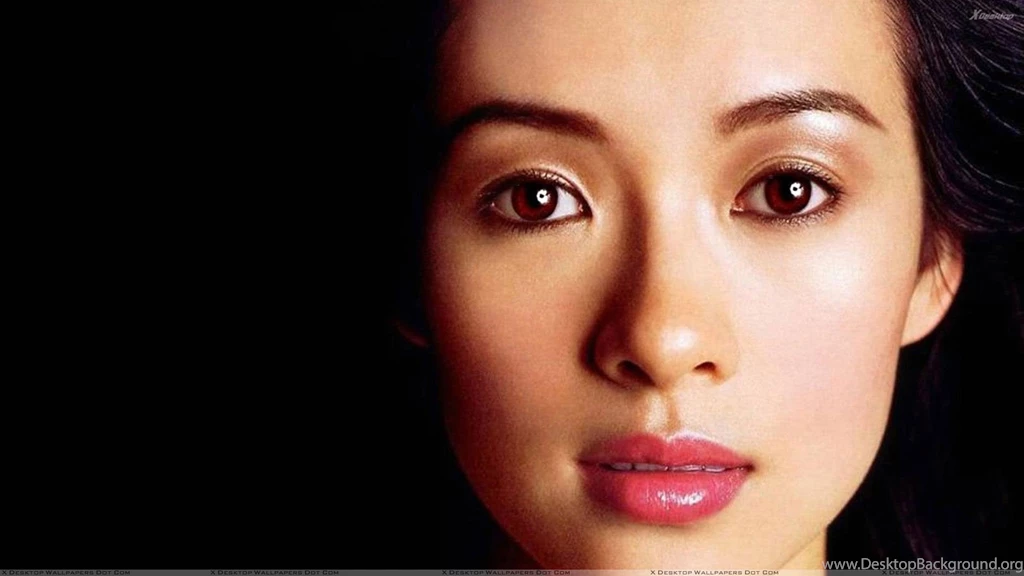Zhang Ziyi Smiling In White Top Cute Photoshoot Wallpapers
