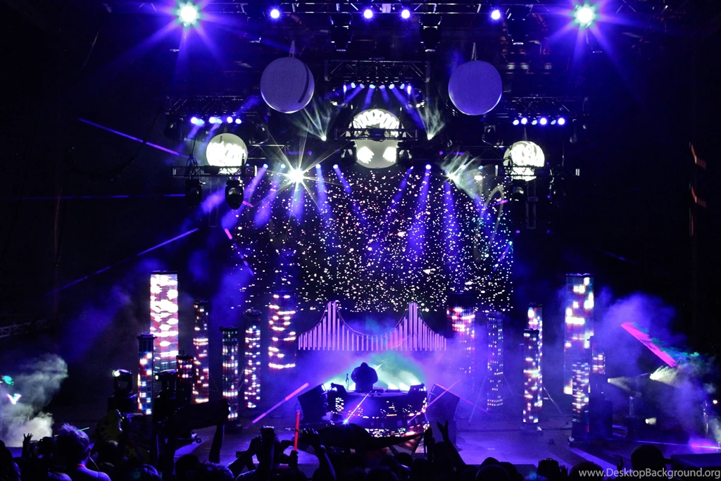 5028x3352px Pretty Lights