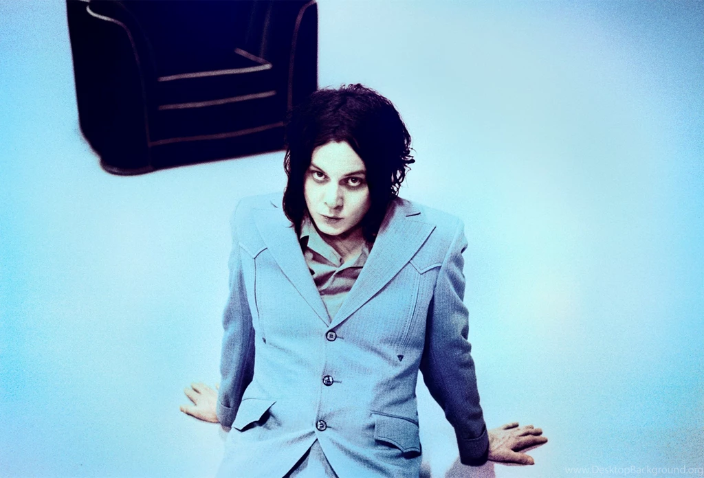 599x373px 35.94 KB Jack White