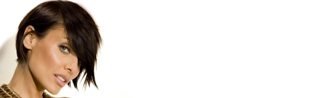 Download Wallpapers 3840x1200 Natalie Imbruglia, Dress, Chain, Hair ...