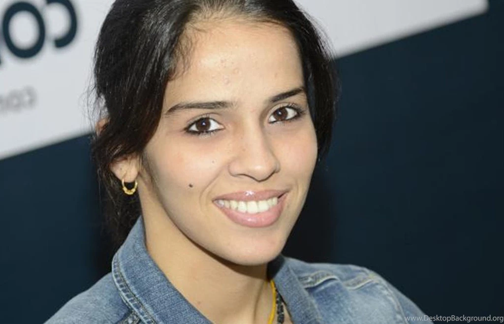Saina Nehwal Photos, Life, Biography & Family