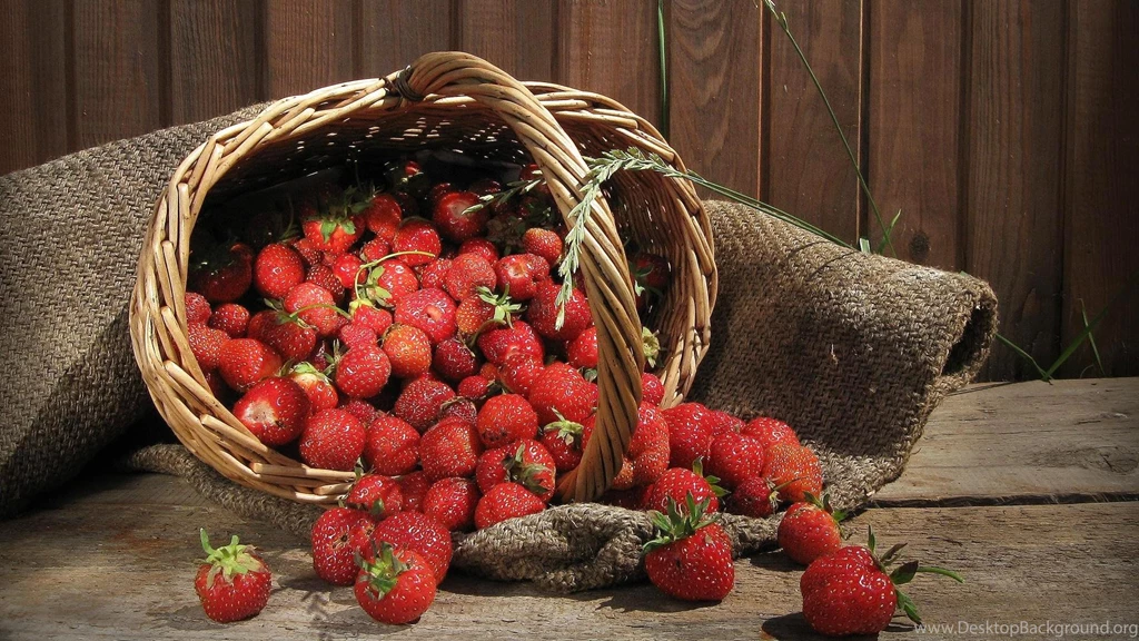 Strawberry Fruits Wallpapers