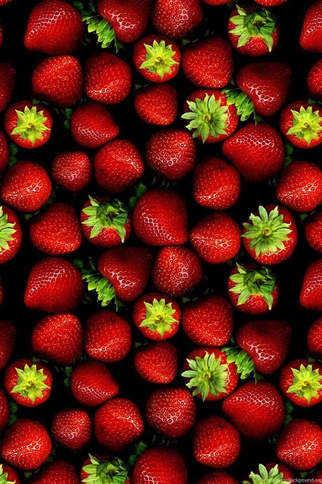 Lots Strawberry Iphone 4 Wallpapers Free 640x960 Hd I Phone Wallpapers