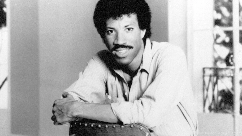 10 Lionel Richie Songs To Love All Night Long