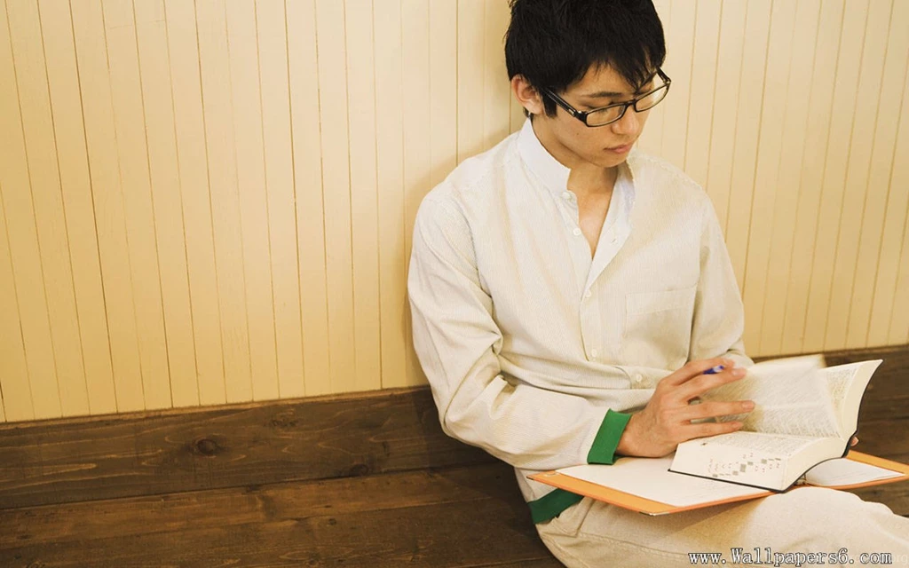 Studying Boy - Living Wallpapers Free Download Wallpapers ...