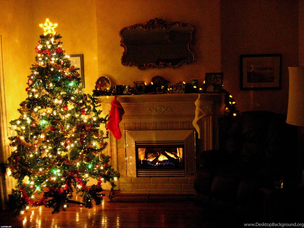 Christmas Tree Desktop Wallpapers