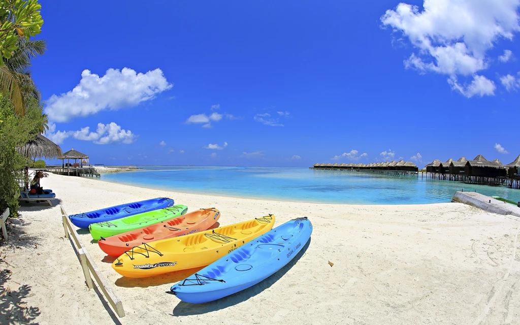 Maldives Paradise Vacation City HD Wallpapers