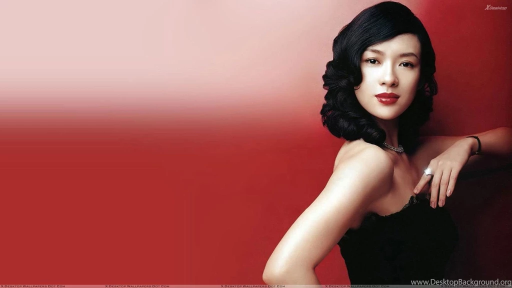 Zhang Ziyi Looking At Camera Sad Face Closeup Wallpapers