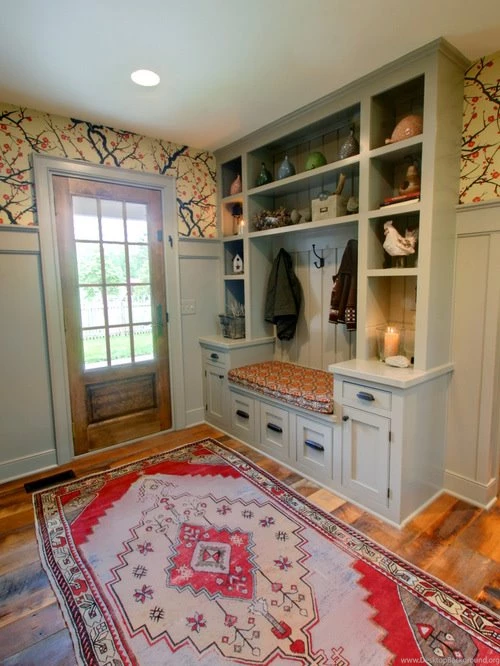 Wainscoting With Wallpapers Above Home Design Ideas, Pictures ...