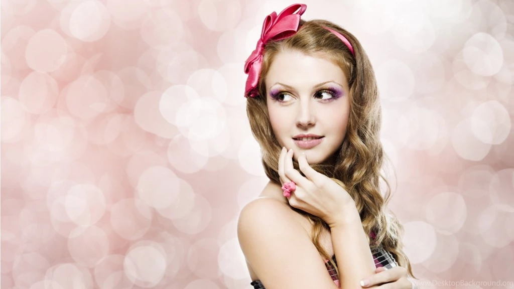 Hot Model Wallpapers