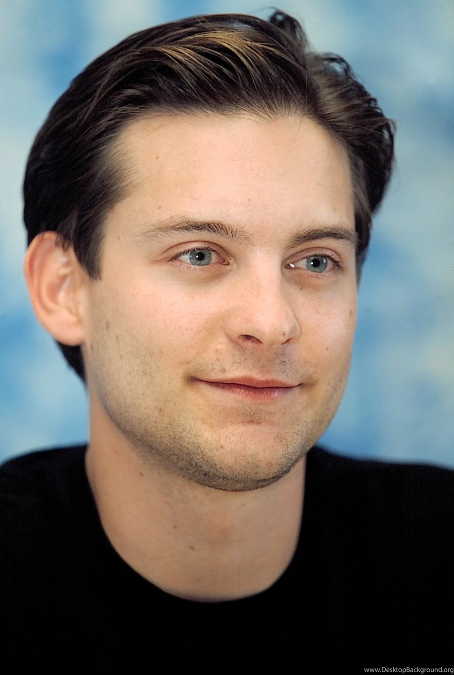 936x1392px ≡ Tobey Maguire Wallpapers