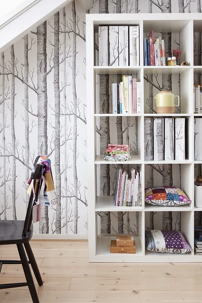 Using Wallpapers To Decorate Your House