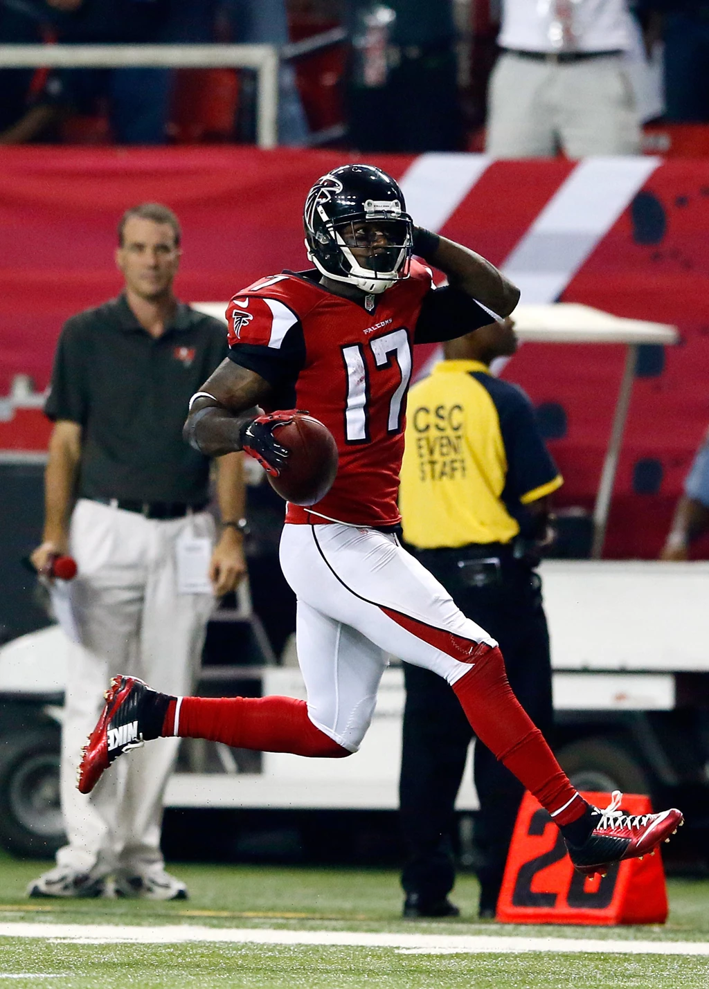 Devin Hester's High stepping, Record breaking Punt Return In 9 ...