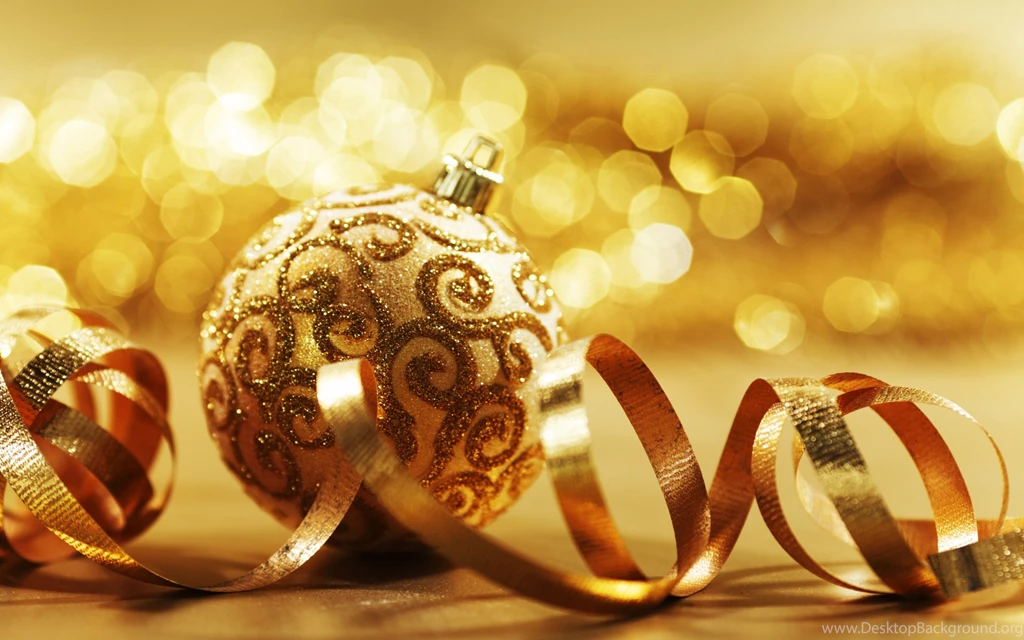 Luxurious Golden Christmas Ball Glitter Decoration Desktop Wallpapers