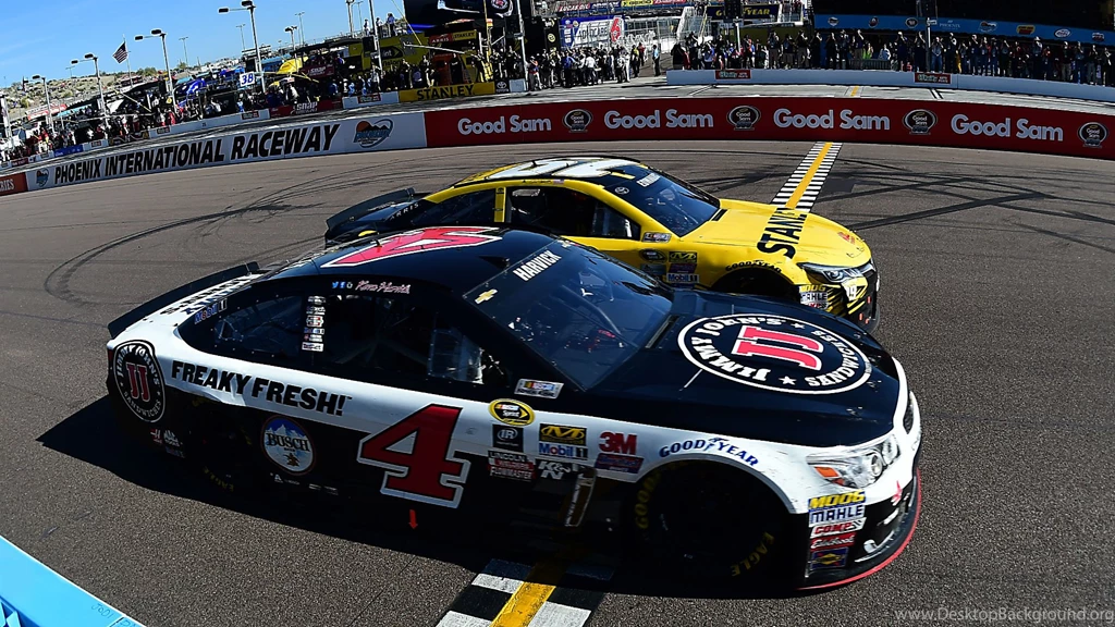 Kevin Harvick, Carl Edwards Produce Finish For The Ages At Phoenix