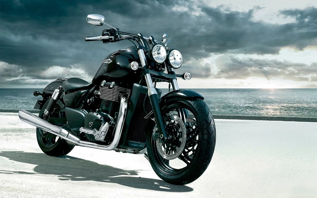 Triumph Thunderbird Storm Motorcycle Wallpapers HD For Desktop