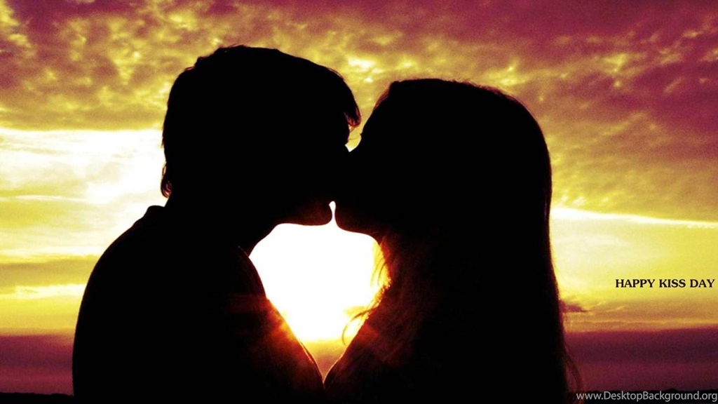 Kissing Wallpapers