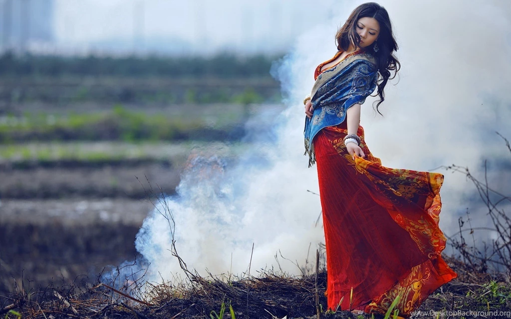 Beautiful Fashion Wallpapers 2354 1920 X 1200 WallpaperLayer.com