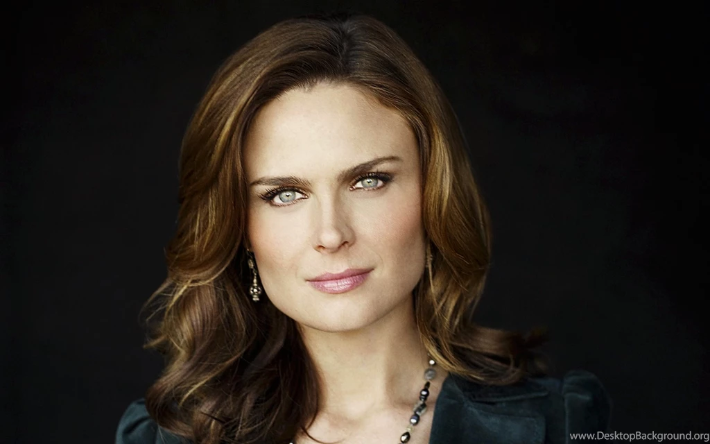 Top Related Pictures Emily Rose Wallpapers