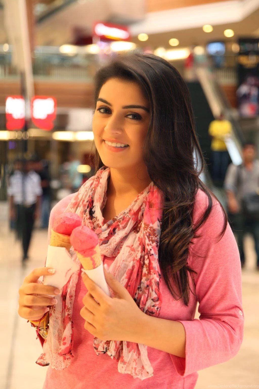 Hansika Motwani HD Full Photo Gallery