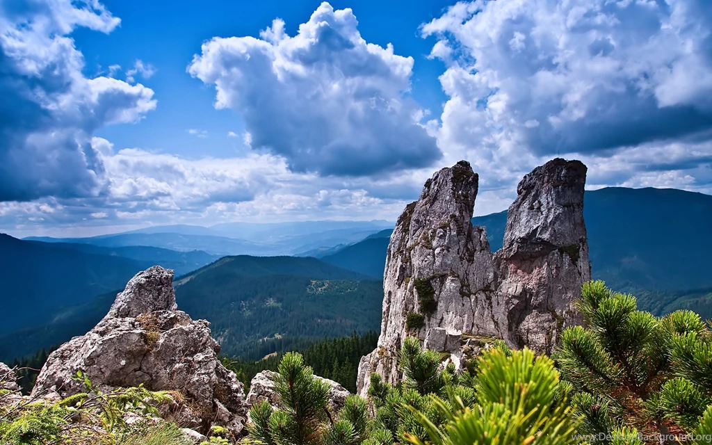 Green Mountains Beautiful Nature Wallpapers HD For Desktop