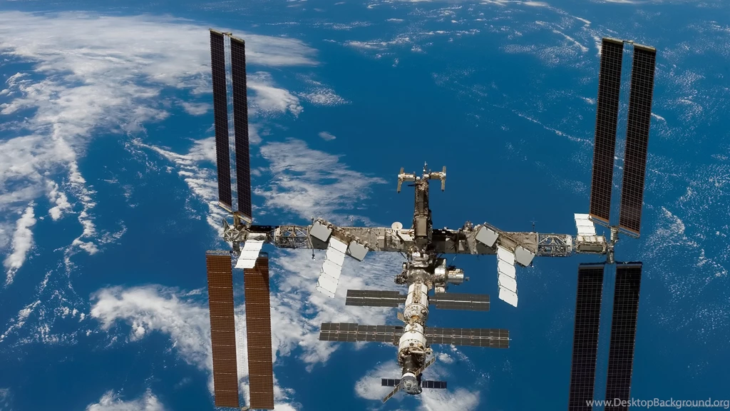 Download 2560x1440 International Space Station Wallpapers