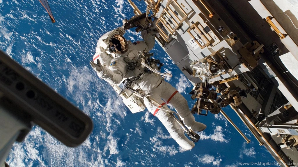 4 International Space Station HD Wallpapers