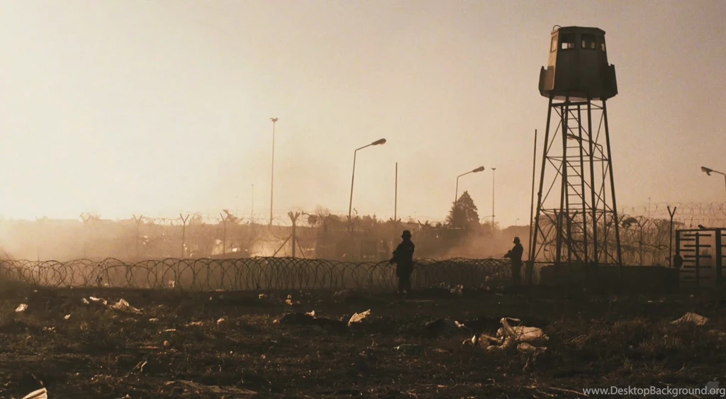 District 9 Movie Wallpapers